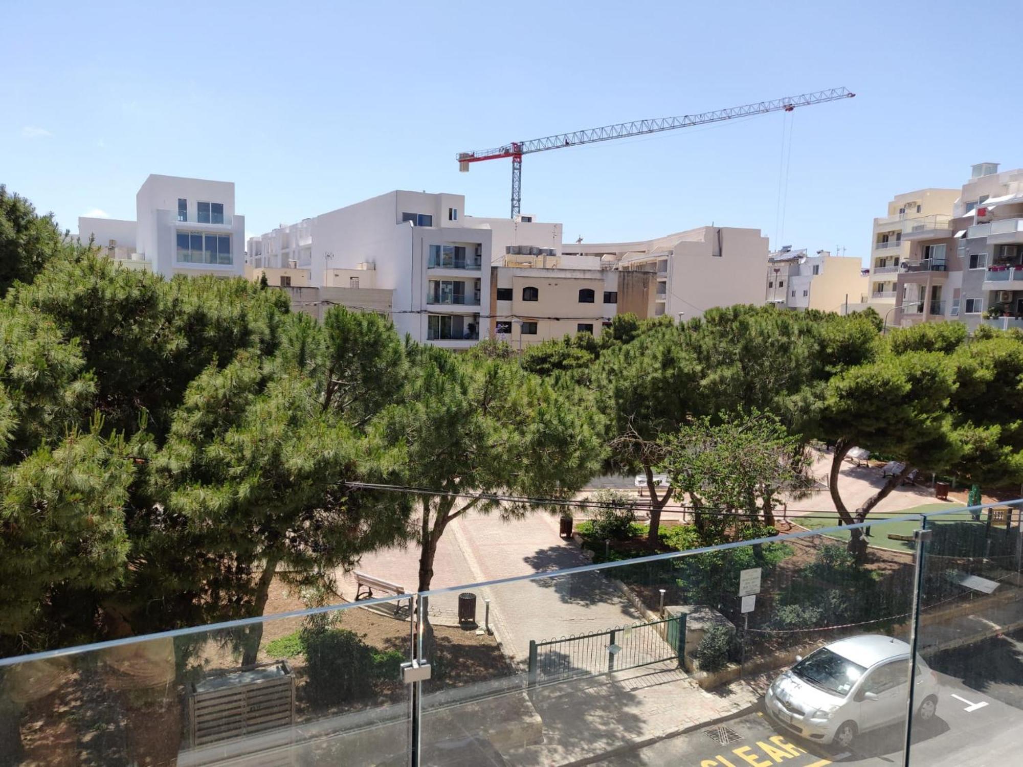 Garden Place By Shmoo San Ġiljan